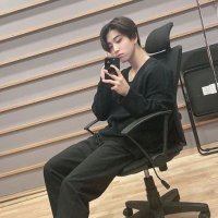Lix ★★★★★ (@lixie_ping_ping) 's Twitter Profile