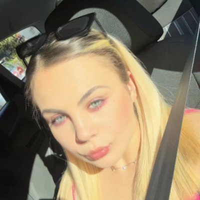 blueyesbaex9's profile picture. Only plus size you need ✨ | I have something for you below 👇
Main account: @blueeyesbaex