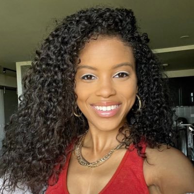 SneakNurse's profile picture. 28. Nurse. BSN, RN 👩‍⚕️💉 She/Her/G. IG: tamaryaa