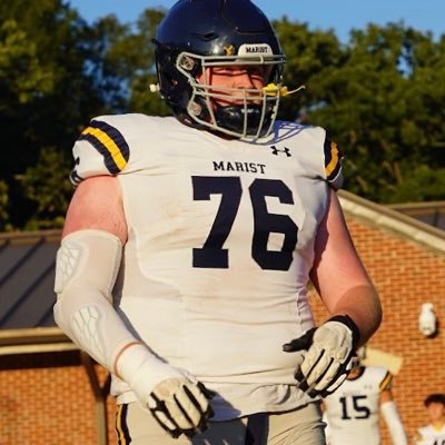 Marist HS 2024 | #76 | 6'5'' | 295 lbs | OL/DL | 4.30 GPA | NHS | SNHS | 470-367-0794