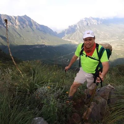 Soy Montañista desde 1980, he escalada los principales cumbre de Mexico: Popocatépetl, Iztaccíhuatl, Pico de Orizaba, Nevado de Colima, Volcan del Tacana