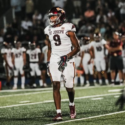 c/o 2025 6’2 195 | all conference LB/ATH🏈@StJHogs |6’9 wingspan | 9 ft broad jump|4.79 40 yd| 4.49 5-10-5| email: jermaine5hatchett@gmail.com cell:203-808-4077
