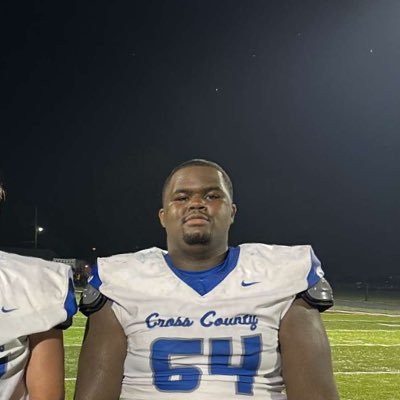 Roderick Williams jr |2026| OL,DL| 6’2| 334 lbs |3.5gpa| All conference| personal number| 870-318-9499|Coach contact- 601-832-6409 #AGTG