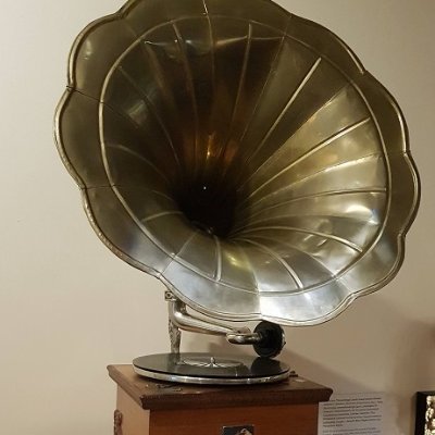 dari77189's profile picture. 