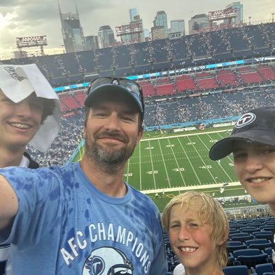 Editor-in-Chief @TitansMCM, #Titans blog for @SBNation. CFO for @BroadwayTN. 