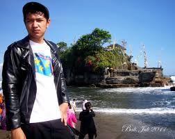 dickichoi's profile picture. must we live this life with a full smile .....
was very pleased when we sing a love song ......
in our day together.