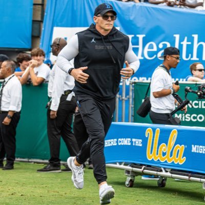 Director of Football Operations | @UCLAFootball #OpsLife #GetAfterIt 🏈💪😎🌴