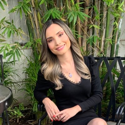 Me gusta la conducción, las noticias y el futbol 📺 📰 ⚽️ Instagram y Tiktok @monifdc 📷