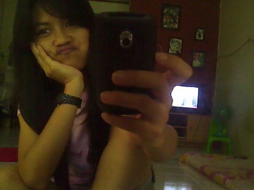 febry_aryani's profile picture. nanana