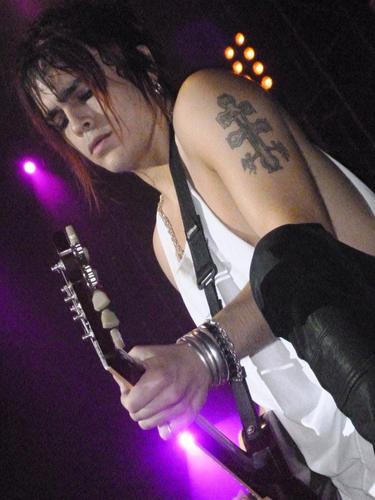 voraginevalenzu's profile picture. 