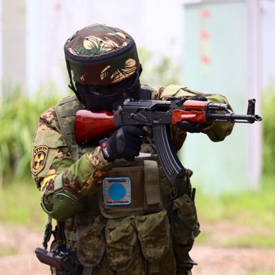 サバゲー大好きな人でーす❗️ 主な装備はカミース装備、AK、機関銃好き。 ゲームやマンガも好きなので気軽にフォローしてくださーい❗️ 千葉のフィールドによく行きます! METRO,STALKER好き 天安門事件