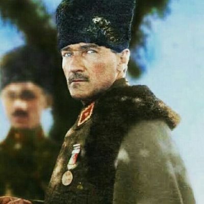 1gulZafer68139's profile picture. Bizim gayemiz karşı mahallenin köpeklerini susturmak... Bu yeni hesabım.