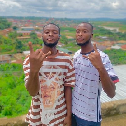 A digital marketer and an influencer ..... 😎 100% shatta movement  fan. call or whattsp on 0249684786....
@joechemical1❤