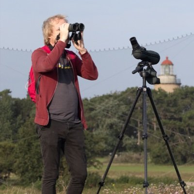 Coventry resident, Londoner by birth, Fifer by upbringing. eBird reviewer for West Mids and Warks. Low-carbon birding, local patching in South Coventry.