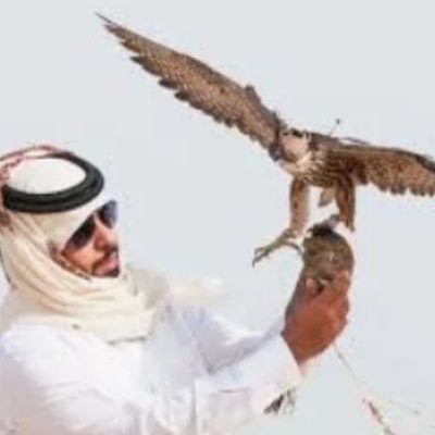 . . . . . 🕊ليس هناك عمرٌ محددٌ للسعادة ،اصنع لحظاتك بنفسك ،وأسعد من تحب بما يُحب ،وكنُ شيئًا جميلًا في كل من حولك.
