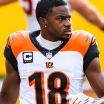 Catholic. Bengals fan since they joined the league. Sacramento Kings, Mets, Dodgers. 4 daughters, 2 sons. Wife is the sweetest woman I've ever known.