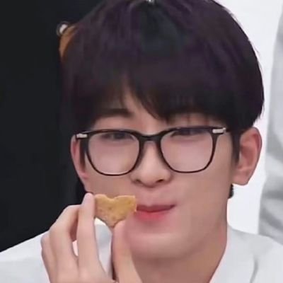 www_svt_www's profile picture. 