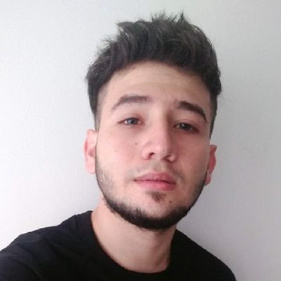 MrRosyec's profile picture. Java & JavaScript 💻