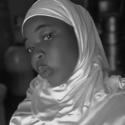 Kwasuite||Historian📚||Member Of SHSN||Baker🎂||Muslimah||Hijabi. Please, subscribe to my YouTube channel
https://t.co/elddRBn8kk