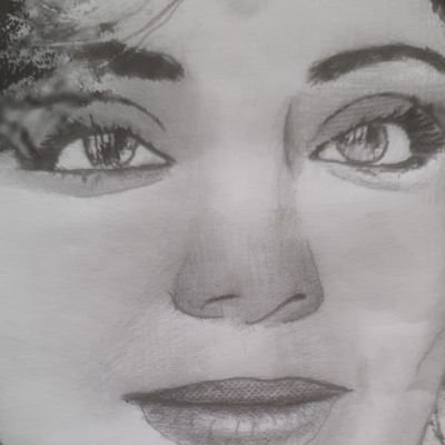 Dejla1990's profile picture. كردية /////كوباني////

أنا خائفة من أن أفقد شيئًا أحبه لدرجةٍ  أرفض أن أحب أي شيء.