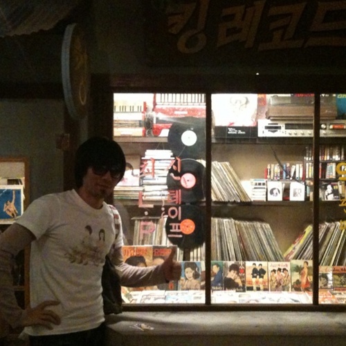 liner6's profile picture. 숨을 필요 없는 평민
Persona for twitter