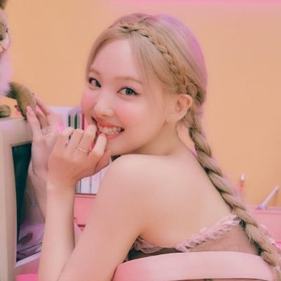 nnayeonnn's profile picture. 