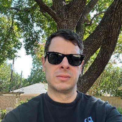 Writer, critic, aspiring film producer, creative, neurotic, corgi owner. Founder, Bright Filmworks #brightfilmworks on Instagram