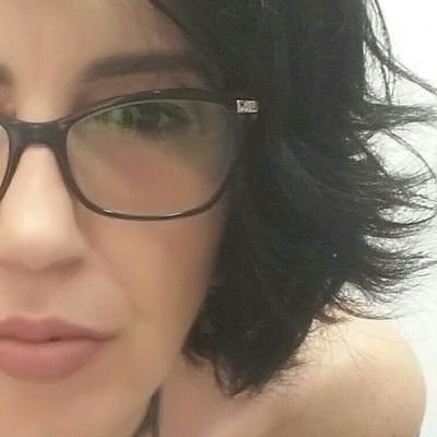 Κυκλοθυμική προσωπικότητα με έντονη προδιάθεση ναρκισσιστικής διαταραχής του υποσυνείδητου.
https://t.co/gLK6kKCQ0I