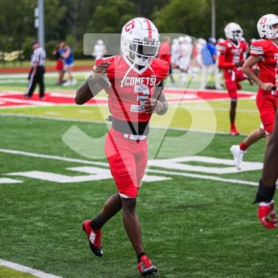 D3 sophomore ~ Wr / RB @OlivetCollegeFB ‘26