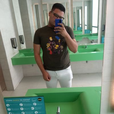 ~el sol me gana en tamaño pero no en caliente 😳🤫
~en el amor el que Piensa pierde
~ante todo protección y seguridad 🎈
~contenido exclusivo dm