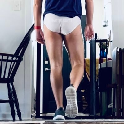Tightywhitieluver