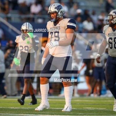 Student/Athlete 👨🏽‍🎓@West Orange-Stark High School | ECHS | | 6,5 ,300OL| LT| C/o 2026 | Jadyn Rhodes | #77 | 📍 Jadynrhodes6@gmail.co