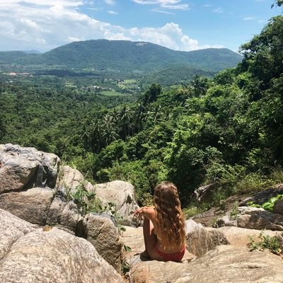 magseg_'s profile picture. embolicada | †🌱🌼🕊️💛