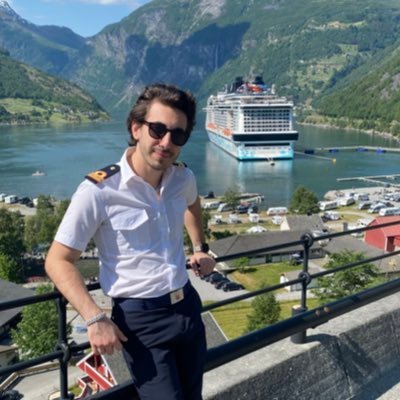 Capitone at 🌊 | Admin FIP eBasket in @Italbasket @LegaBasketA - Ex #QLASH_NBA2K Manager, since NBA2K15 | Best GK from FIFA 13 to 16 with @FalconsVPC
