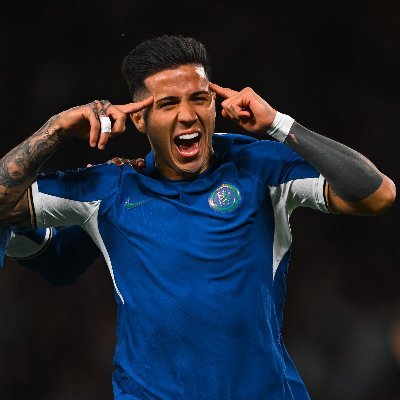 DeEiEi643536's profile picture. Crypto | @Chelseafc fan