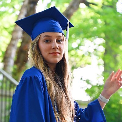 Freelance Writer @WGTC_Site
Production Intern @NBCNewsNow
Graduate Candidate @ColumbiaJourn
Foreign Language and Communications Media Alum @AmericanU