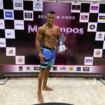 Willian Graciani on X: CAMPEÃO ESTREANTES 2020 Body shape sênior