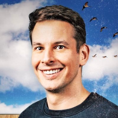 VdB is ned mei Präsident und wirds a ned sai. Der is eifach a grüner heuchler. Schad auf di dummes Österreich, hät a ned gedacht dass du so arm sai kannst.