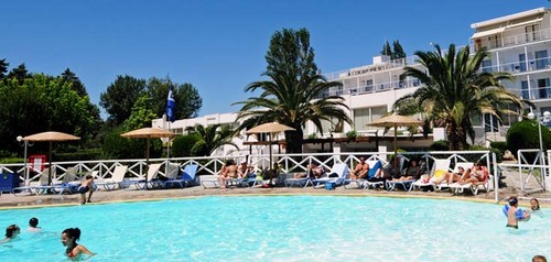 GrandBleuhotel's profile picture. The Grand Bleu Sea Resort & Spa is an amazing hotel directly on the beach. It promises a unique holiday in an extraordinary surrounding of comfort and beauty.