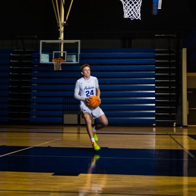 I am a Christian. I play basketball. And am overall just a fun guy :) Barely on this app anyways.