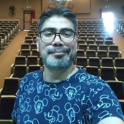 Rob_Paredes_'s profile picture. Iluminador de teatro.
Compañías de teatro.