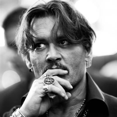 Reaching out to few of my lucky fans with this handle…..I'll prove to you that I am Johnny Depp if you remain honest to me