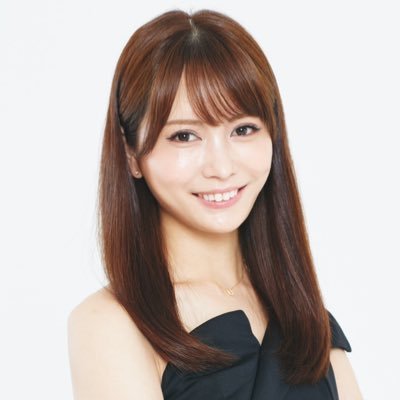 Shiina Okamoto / 岡本詩菜