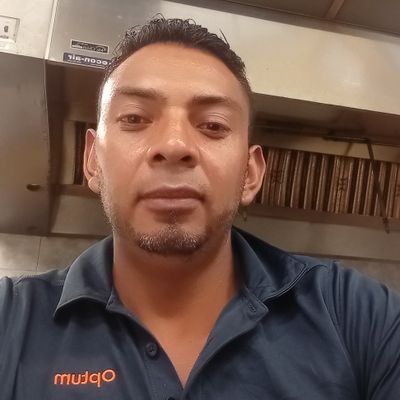 rolandoga79's profile picture. 