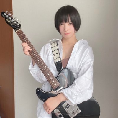 村上りいな（@riina1126_ryry）の弾き語りアカウントです。弾き語りなど音楽関係の動画を投稿していくので フォロー待ってます！！ #弾き語りぃ #オケりぃ