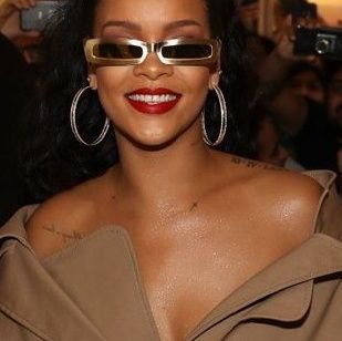 Rihannanaviee Profile Picture
