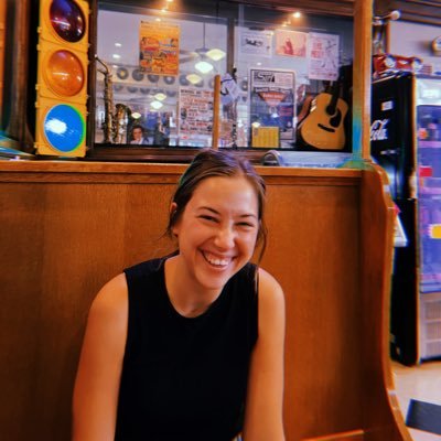 sammfrostt's profile picture. i’m like a porcupine. she/her