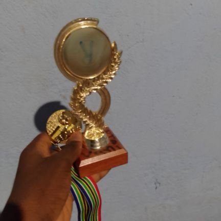 Mihloti260308's profile picture. A Mother👩‍👦😁Great Things Never Come From Comfort Zones.💙💚Risk Taker🖤❤️A Darling who is trying her best 💜💛Proudly TSONGA WOMAN 🌱Isaiah 38:2-3 🙌