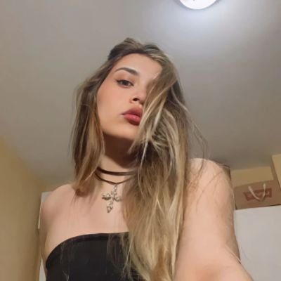 No tengo todo calculado ni mi vida resuelta pero tengo una sonrrisa y espero una de vuelta🦋