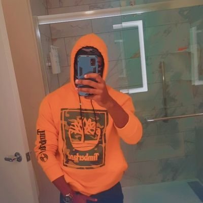 Islander 🤫🏄🏾♂️🏝🌤️| I am just here for the🔥🤤🥵content 😸🍑💦🔥I 😈 🤫🥷🏾 my Timeline & media would make you 💦| no free links 🔗 🆙 if your interested